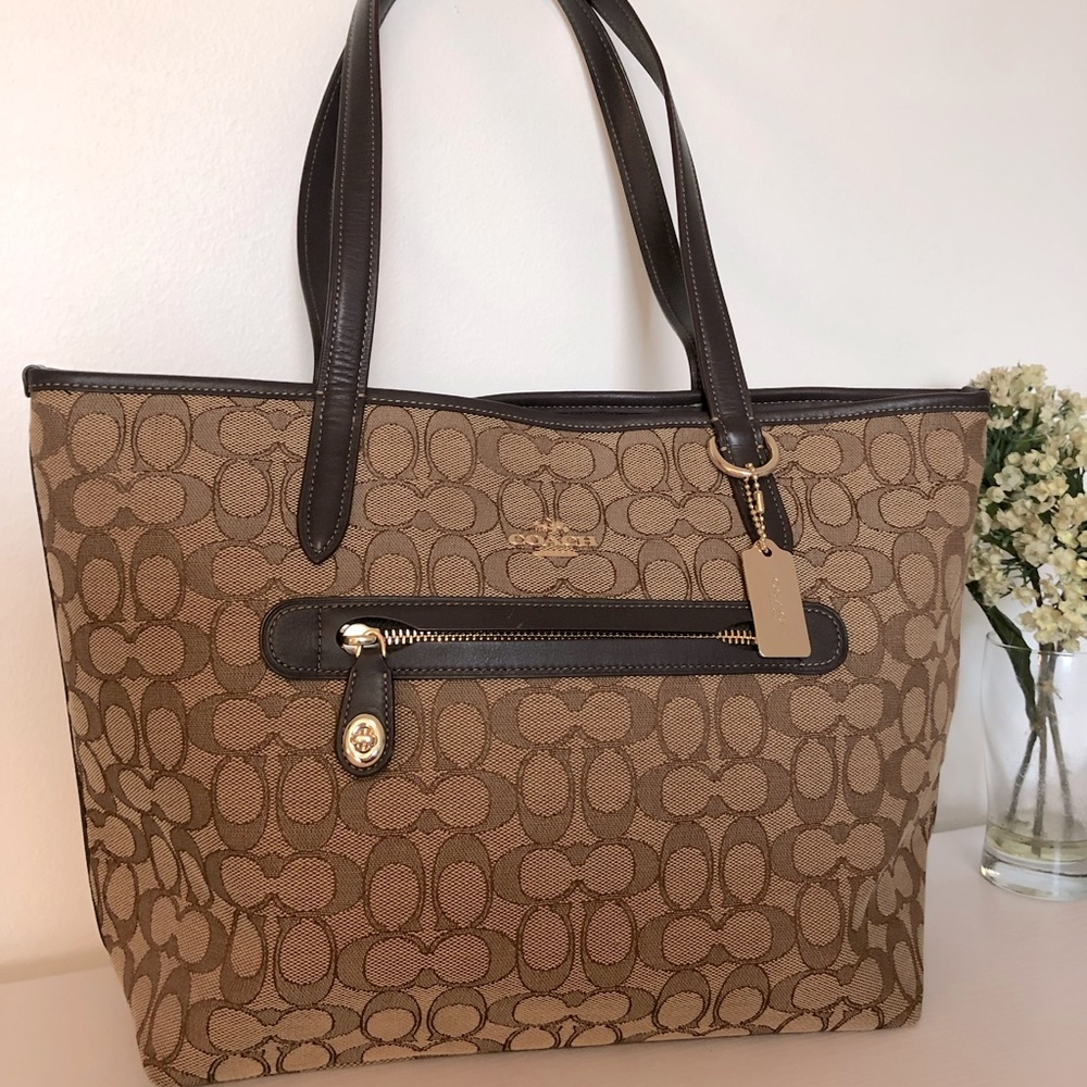 Coach Tote